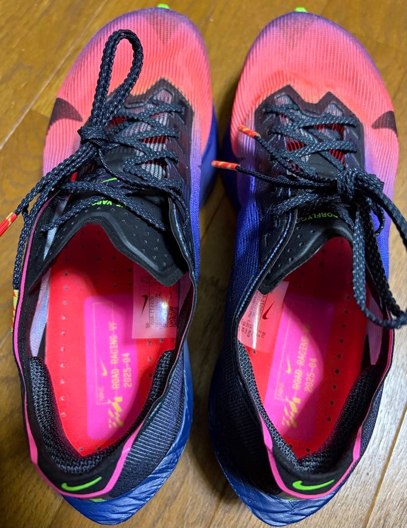 ナイキ ヴェイパーフライ4 GLAM Nike Vaporfly 4 26.5
