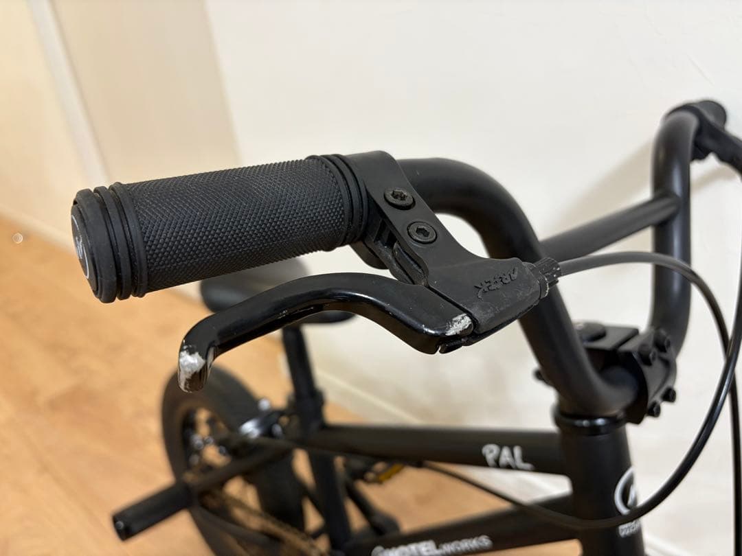 BMX 12インチ　モーテルワークス