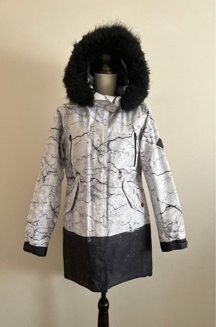 BURTON 国内未入荷 ボードウェア