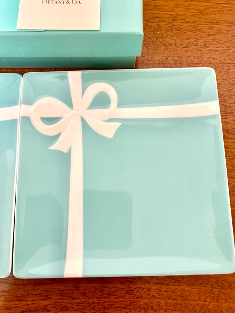 Tiffany & Co. リボンデザイン皿 2枚セット