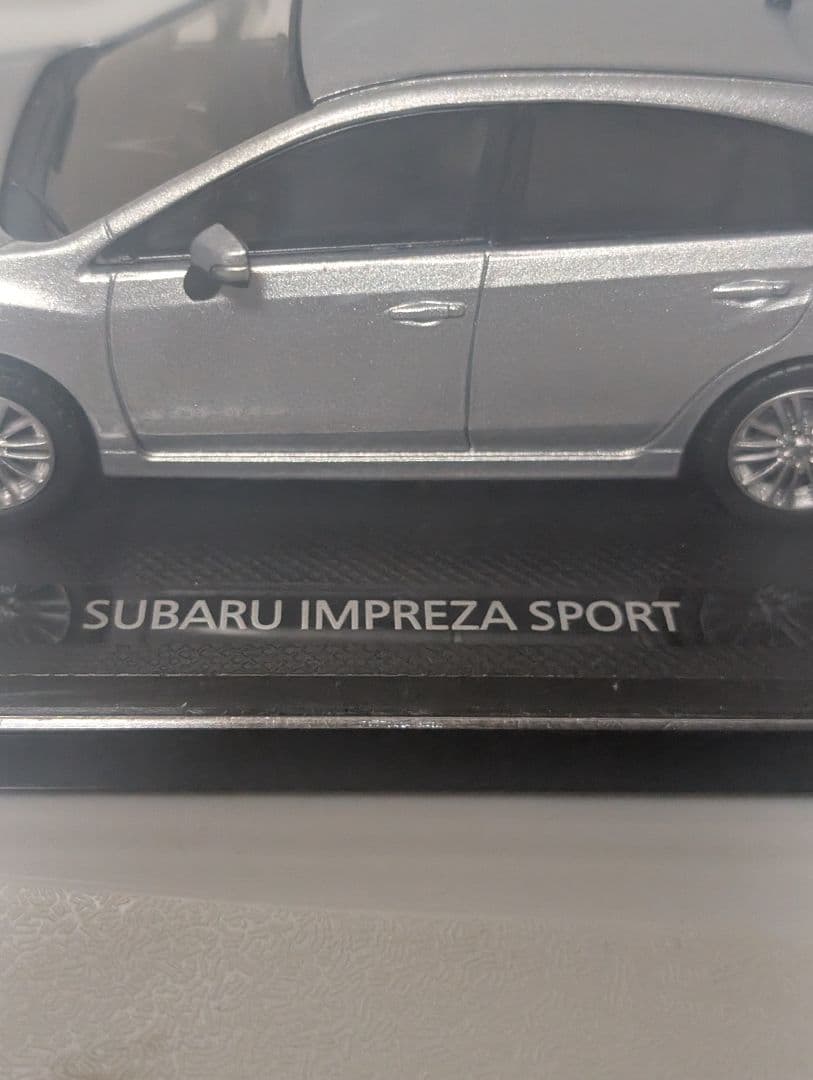 SUBARU IMPREZA SPORT ミニカー シルバー　非売品