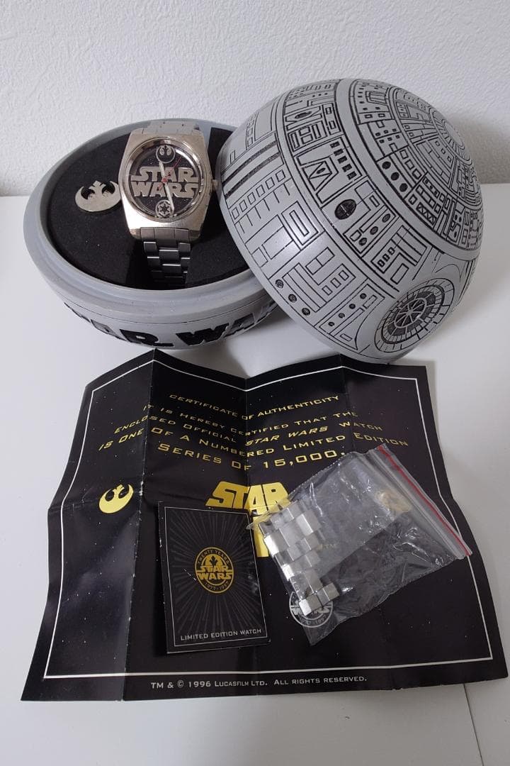 スター・ウォーズ 限定版 ウォッチ デス・スターケース付き