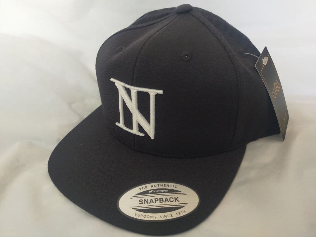 【未使用】The BONEZ N-Logo Flat Visor Cap
