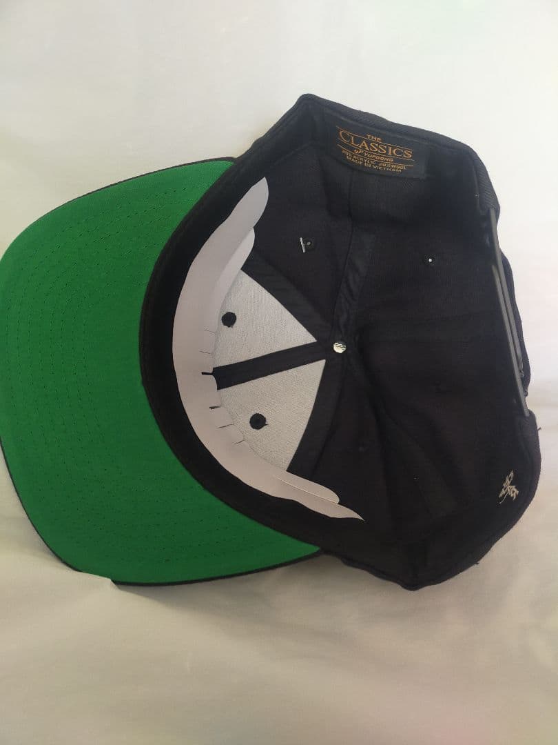 【未使用】The BONEZ N-Logo Flat Visor Cap
