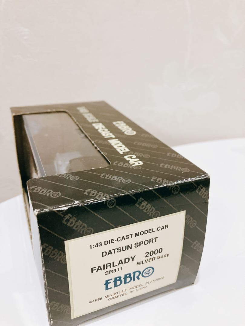 ☆レア☆ ミニカー 1/43　DATSUN　フェアレディ　2000　ＳＲ311