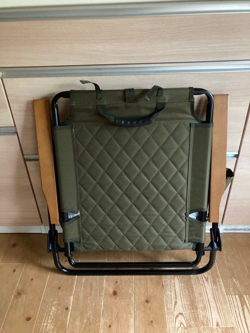 WAQ リクライニングローチェア　オリーブ