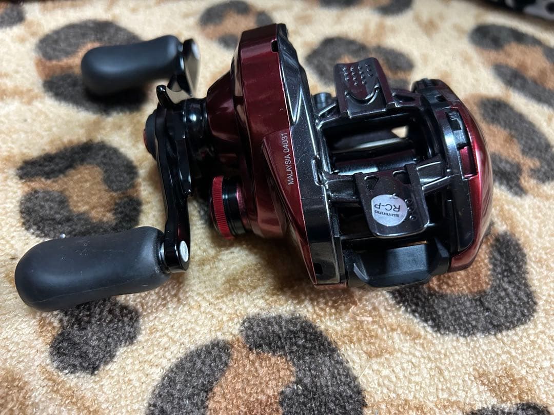 【スコーピオンmgl 150】右巻き　バス、ナマズ、ライギョ海水ok★釣りガール