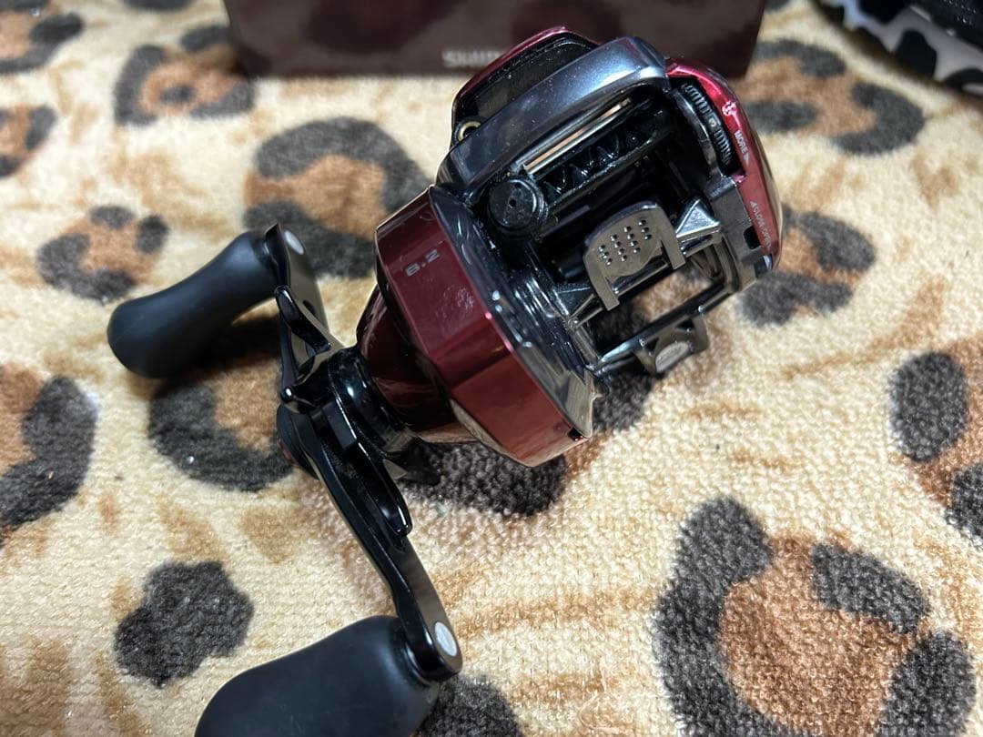 【スコーピオンmgl 150】右巻き　バス、ナマズ、ライギョ海水ok★釣りガール