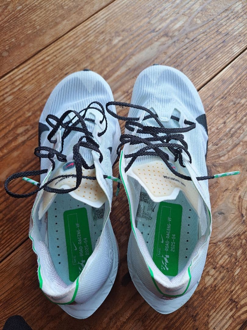 Nike ZoomX Vaporfly　US 7.5