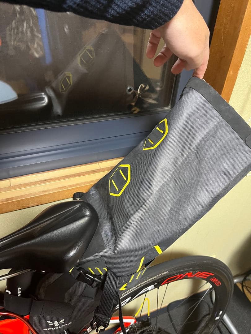APIDURA（アピデュラ）サドルバッグ