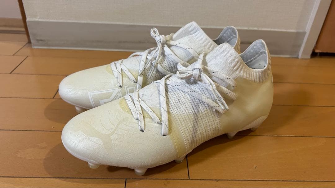 フューチャー Z 1.1 LAZERTOUCH FG/AG 26cm