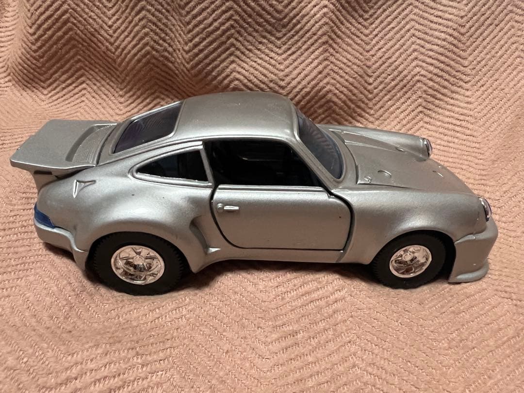 ヨネザワ ダイヤペット　ポルシェ935RSR マルティニ　レーシング