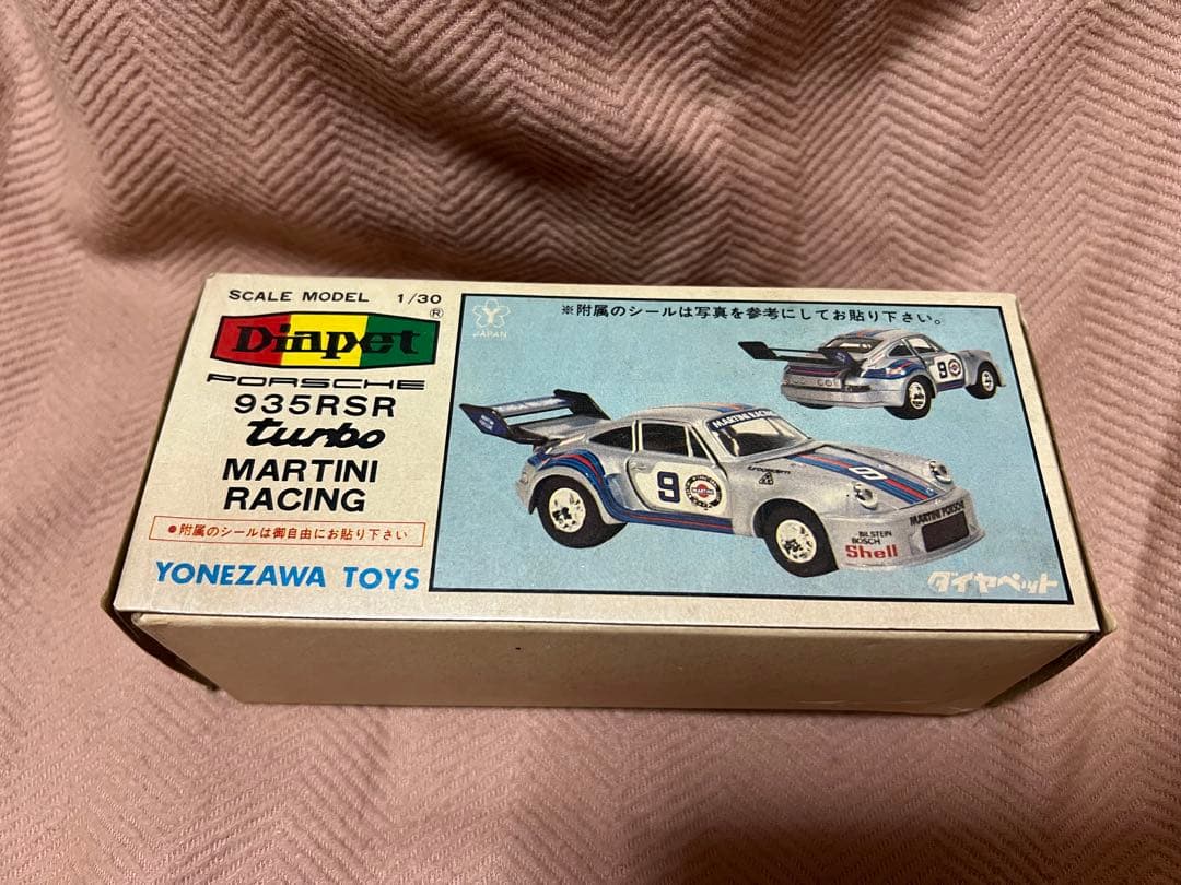 ヨネザワ ダイヤペット　ポルシェ935RSR マルティニ　レーシング