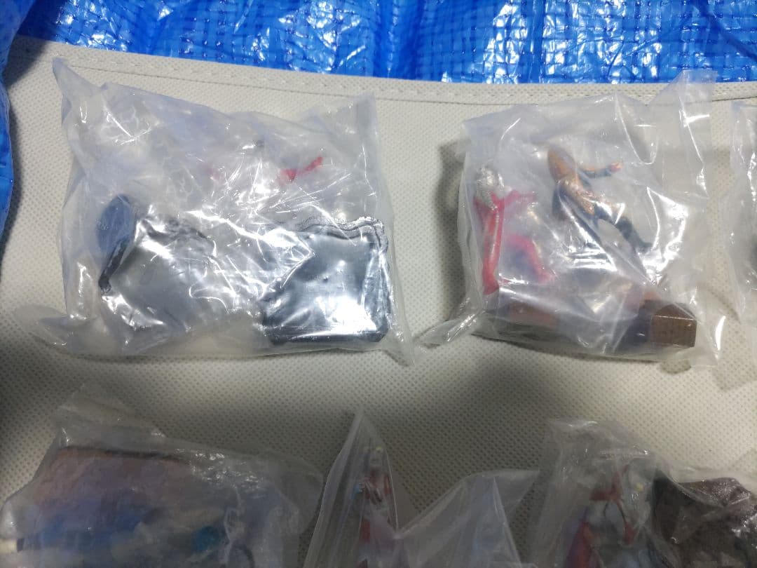 ウルトラ怪獣名鑑10個　管理番号2