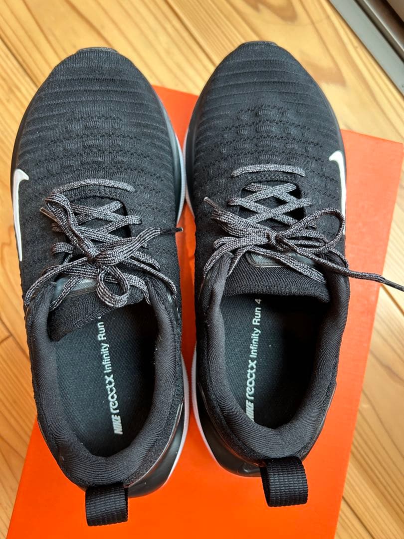 週末価格【美品】NIKEナイキインフィニティラン 4エクストラワイド27.5cm