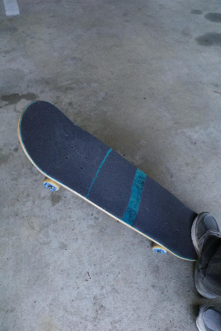 SNACK　Skateboards　Thunder　スケボー　コンプリートセット