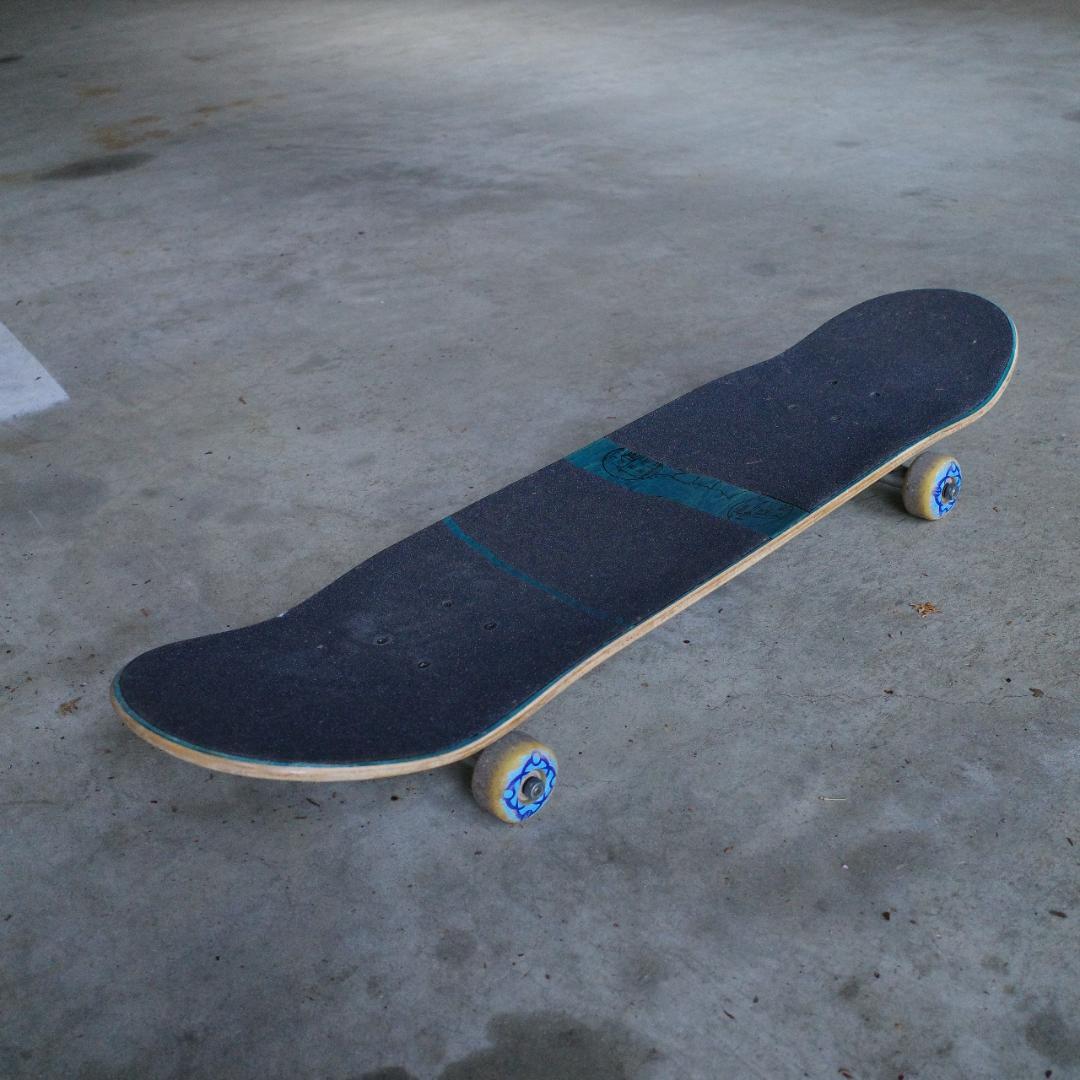SNACK　Skateboards　Thunder　スケボー　コンプリートセット