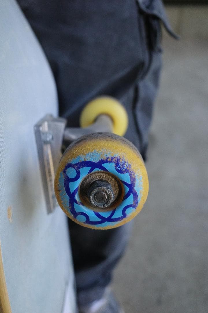 SNACK　Skateboards　Thunder　スケボー　コンプリートセット