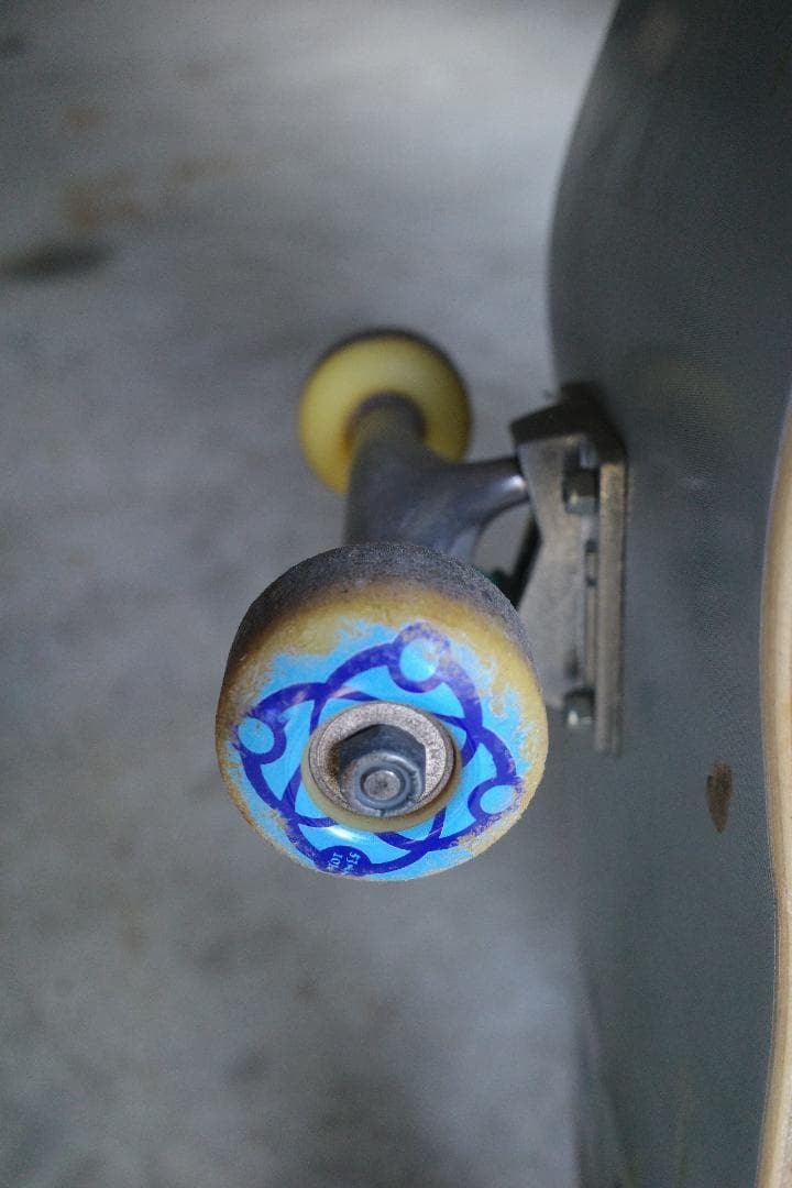 SNACK　Skateboards　Thunder　スケボー　コンプリートセット