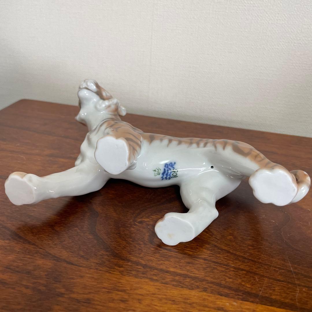 【週末セール】ロイヤルコペンハーゲン　フィギュリン　虎　置物