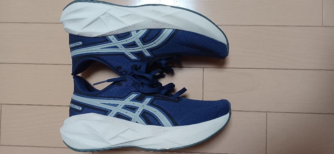 ASICS NOVABLAST 5 ATC 陸上 ランニングシューズ24.5㌢