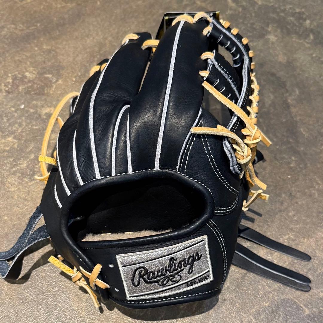 ローリングス　硬式用　内野手用　新品未使用品　型付け済み