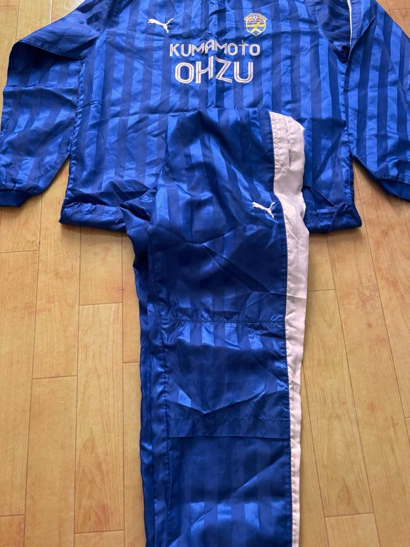 KUMAMOTO OHZU ピステ 上下セット 青　大津高校サッカー　美品
