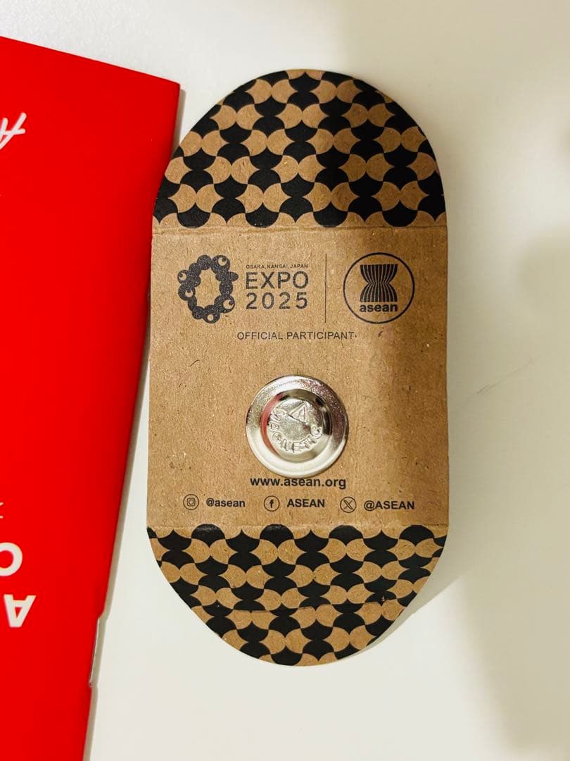 大阪関西万博　EXPO2025 記念品セット　黒ミャクミャク　ピンバッジ
