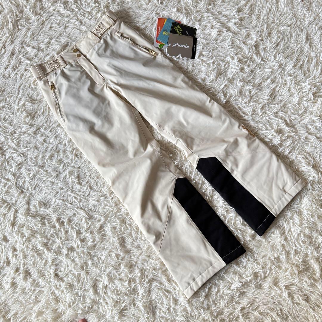 #12R✨ 新品phenix✨スキー スノボ ウェア 上下セット レディースS