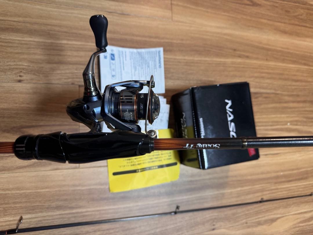 SHIMANO NASCI 1000 スピニングリールアジングロッド付け