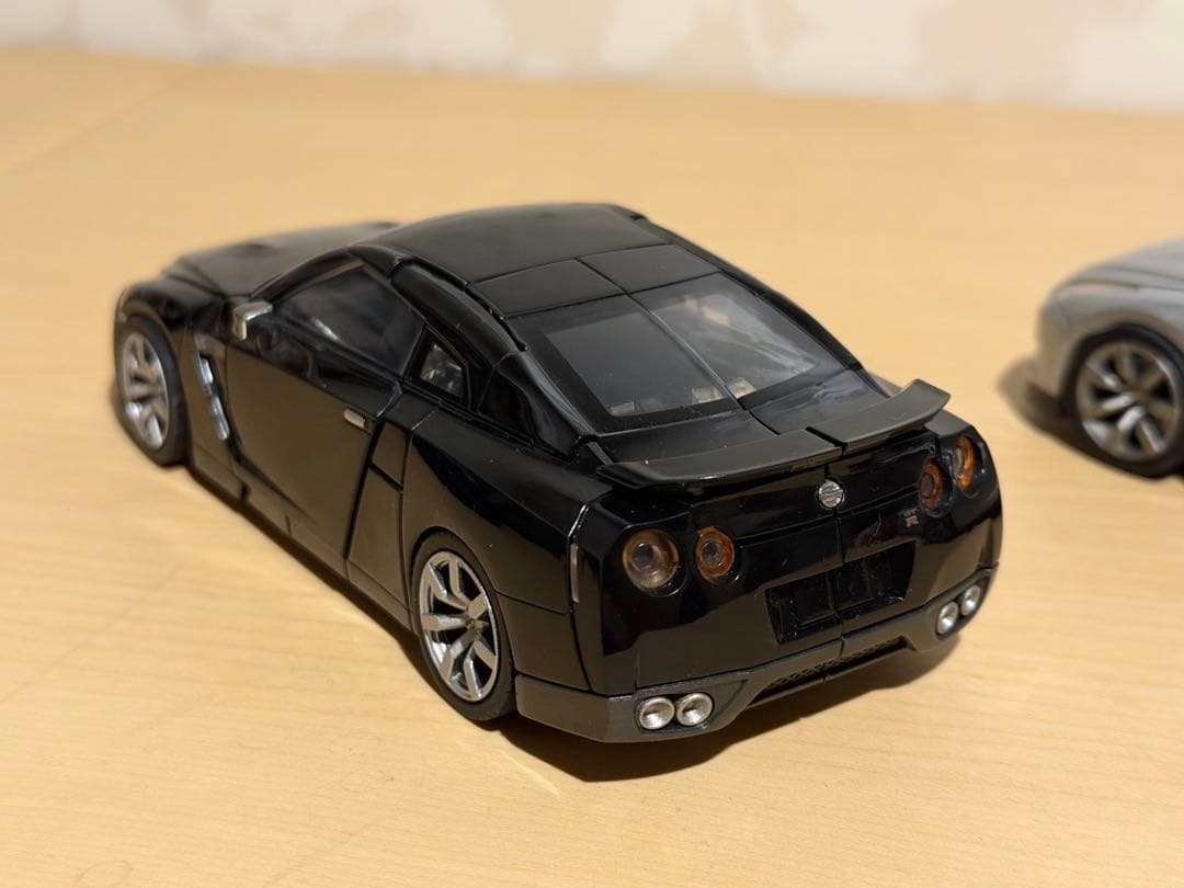 トランスフォーマー　日産　GT-R オルタニティ　3台