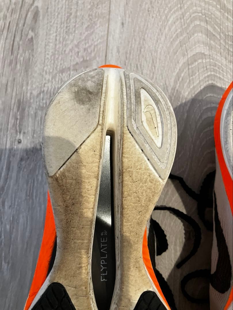 Nike ヴェイパーフライ4 メンズ26.0cm