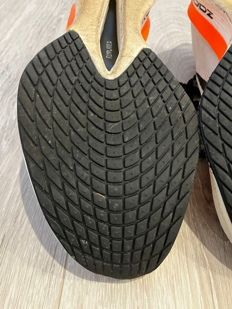 Nike ヴェイパーフライ4 メンズ26.0cm