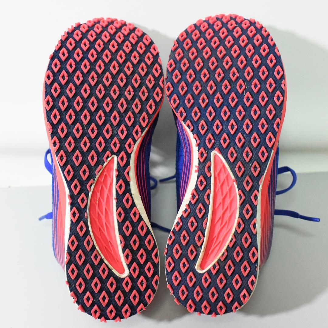 美品 MIZUNO ウエーブデュエルネオ 25.5cm