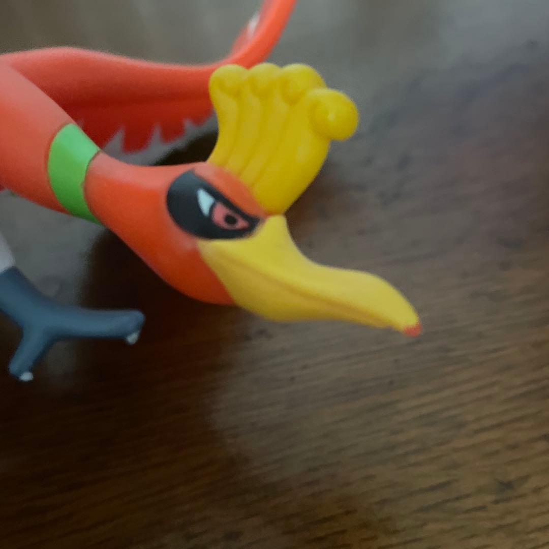 ホウオウ　フィギュア