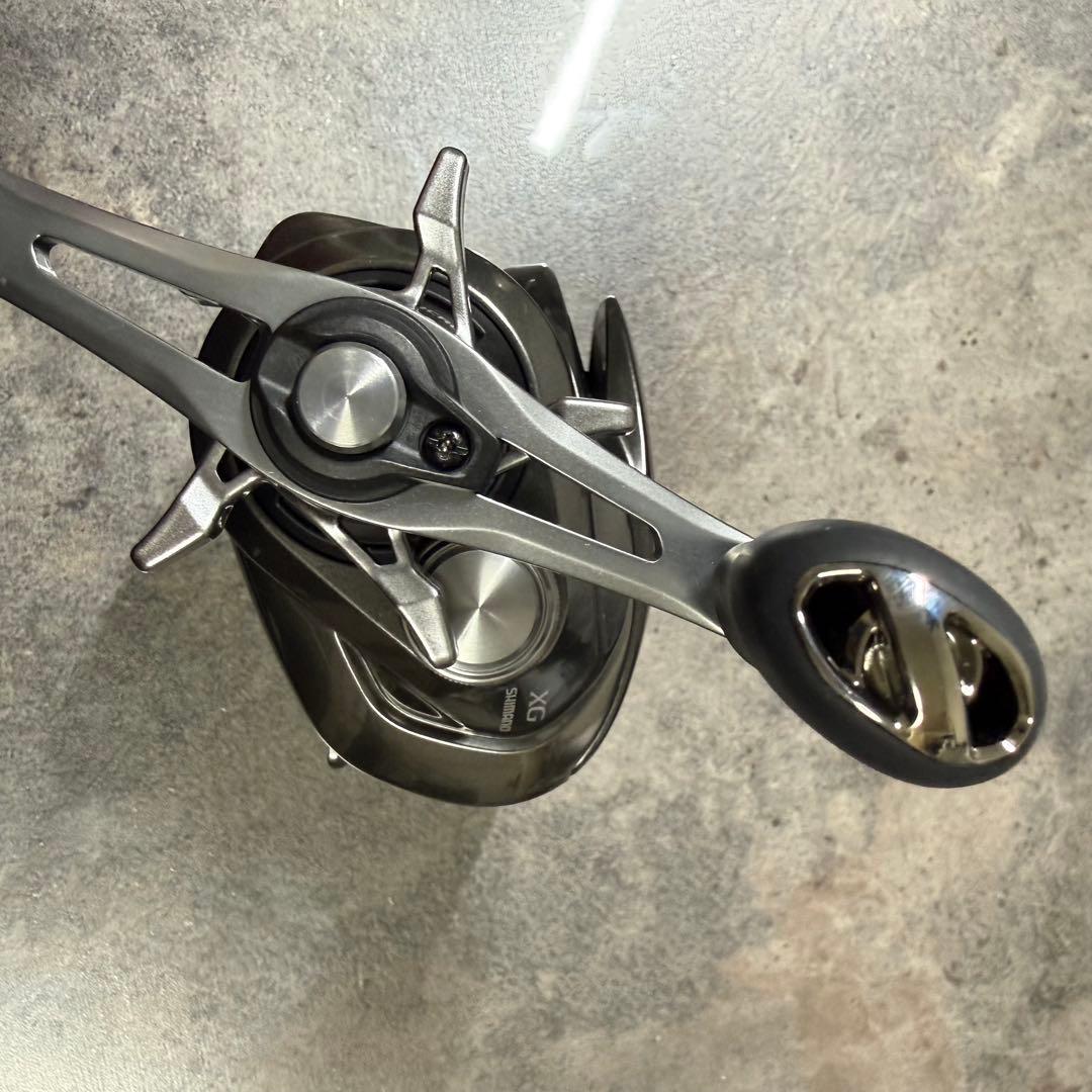 美品 SHIMANO 20 nium XG ベイトリール 左