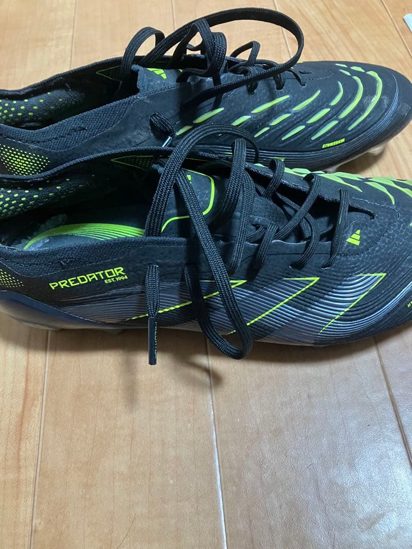 adidas Predator サッカーシューズ スパイク 黒/緑