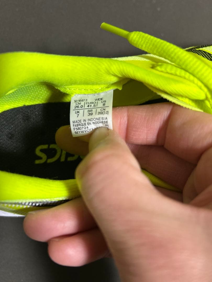 ASICS マジックスピード4WIDE イエロー　26.0