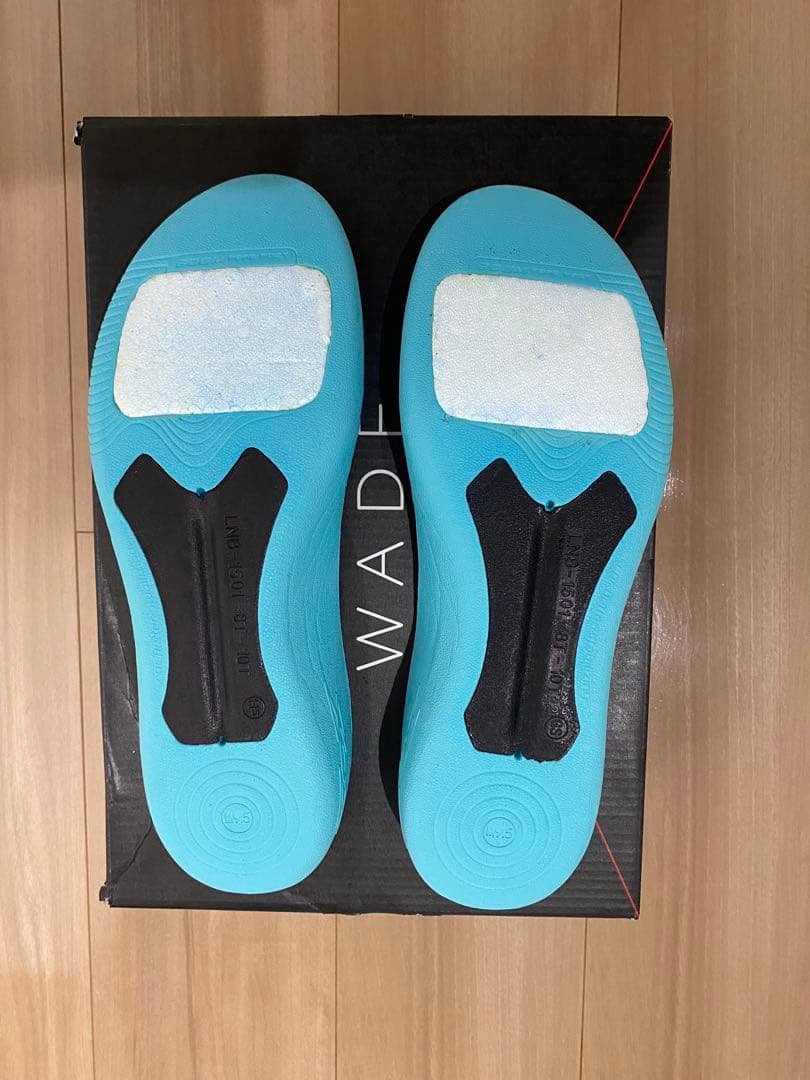 バスケットボールシューズ 箱付き　LiNing Wade 808 III