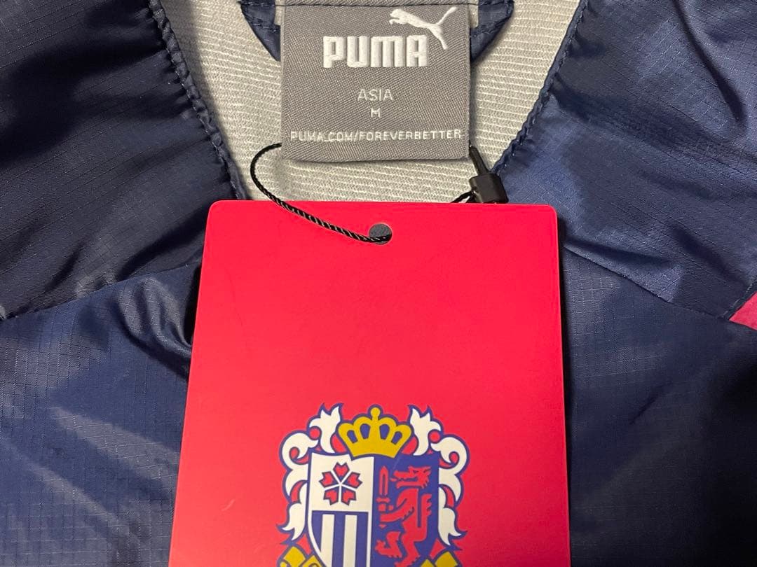 セレッソ大阪　2023PUMA公式用ウーブンジャケット