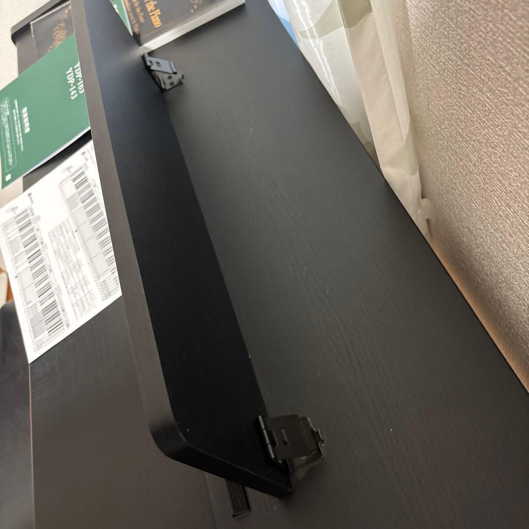 ヤマハ　電子ピアノ　ARIUS アリウス YDP-143 ピアノ本体のみです。