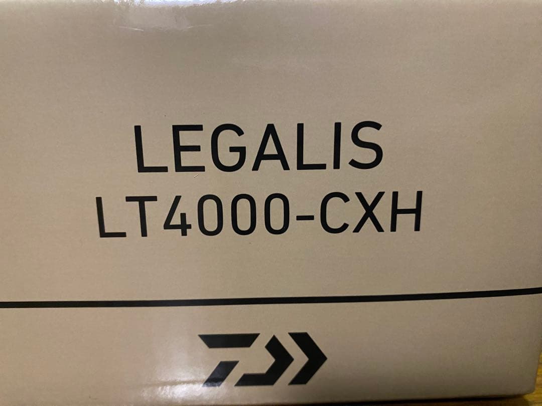 【新品未使用】DAIWA LEGALIS LT4000-CXH スピニングリール