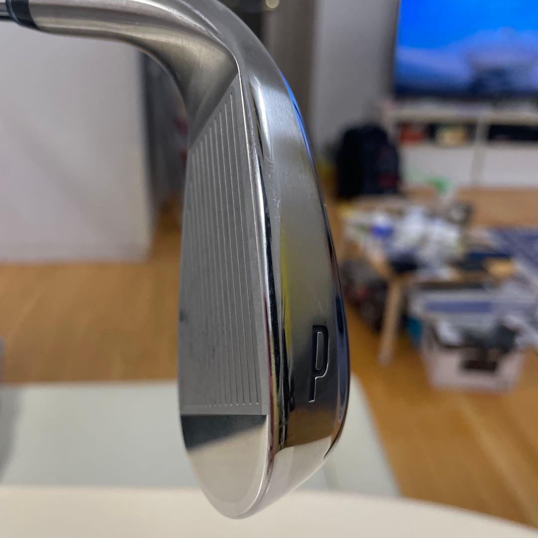 ゼクシオクロスアイアンセット9本（2021年）