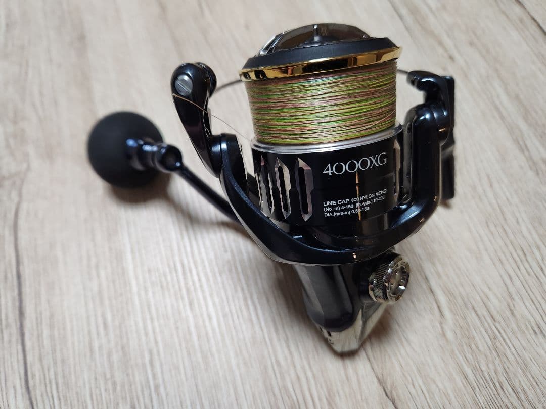 シマノ　17ツインパワーXD 4000XG　美品