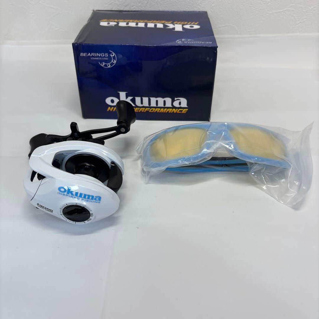 OKUMA ベイトリール 釣り リール 右ハンドル 美品