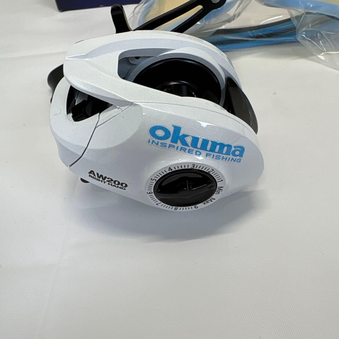 OKUMA ベイトリール 釣り リール 右ハンドル 美品