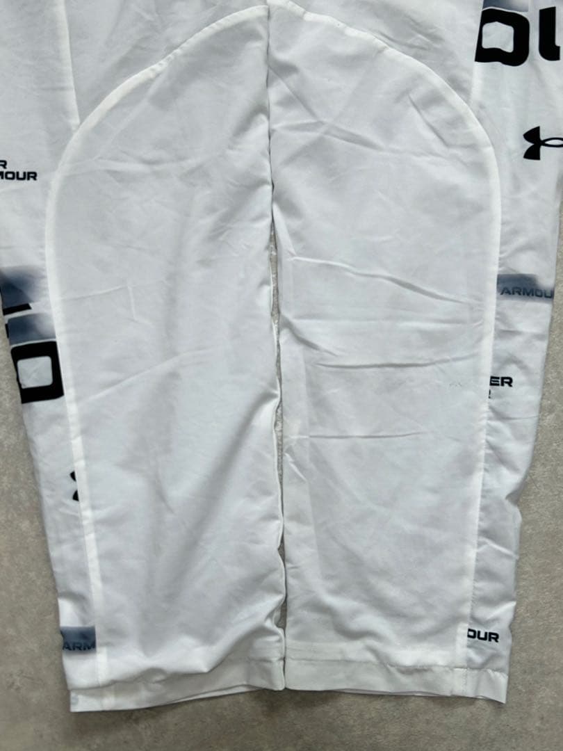 UNDER ARMOUR　トレーニングパンツ 裏起 毛UAウーブンパンツ 2XL