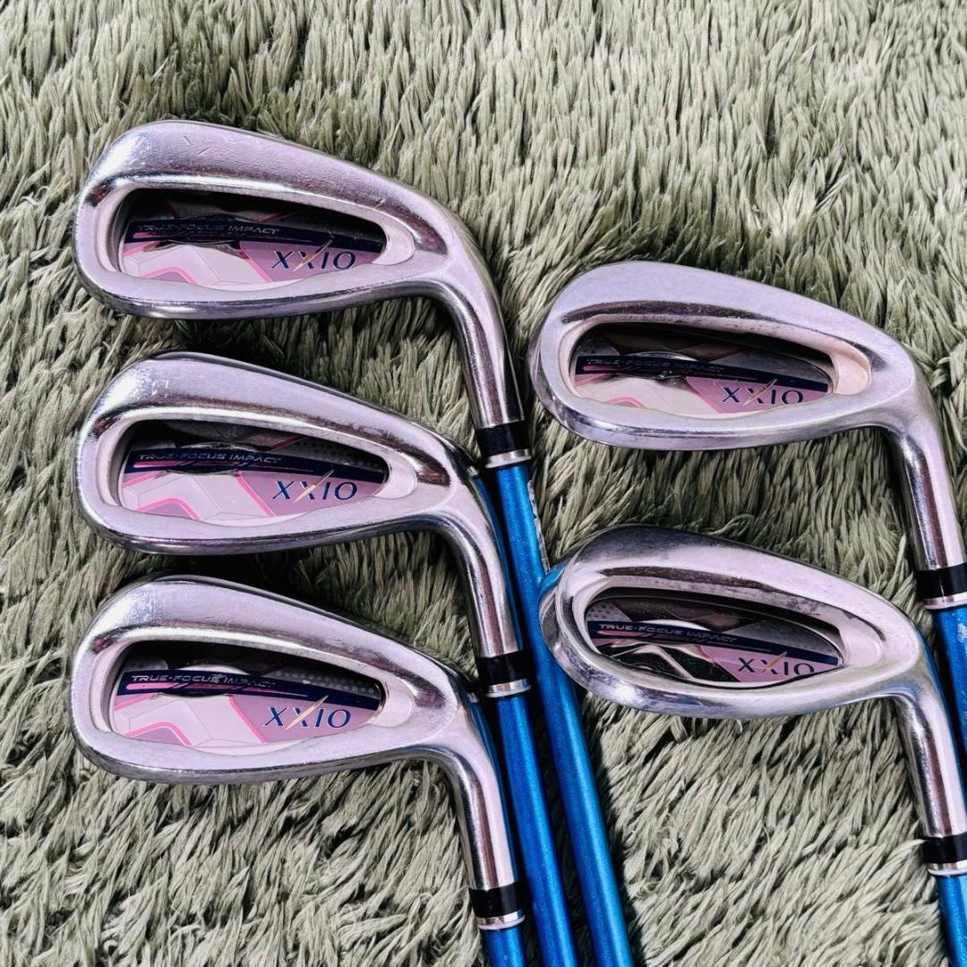 ゼクシオ 11代目 MP1100 10本セット レディースゴルフ　初心者 入門