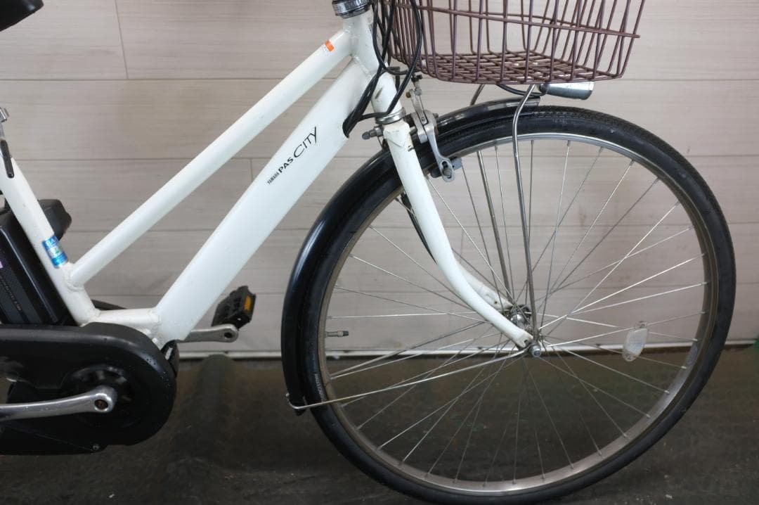 電動自転車 ヤマハPAS　CITY27インチ5段　8.7Ah（4点灯）充電器あり