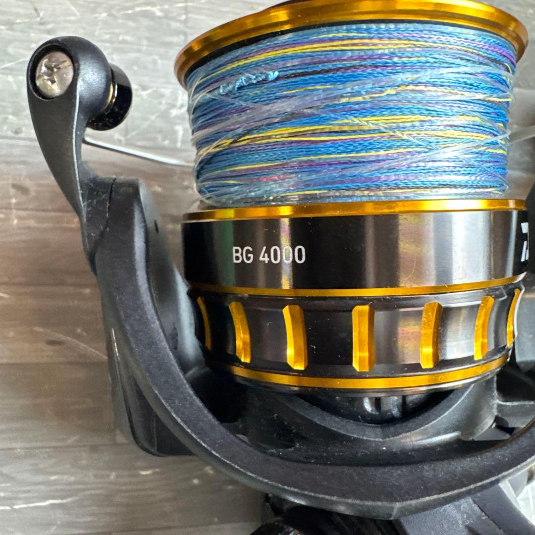 DAIWA ダイワ BG4000 スピニングリール